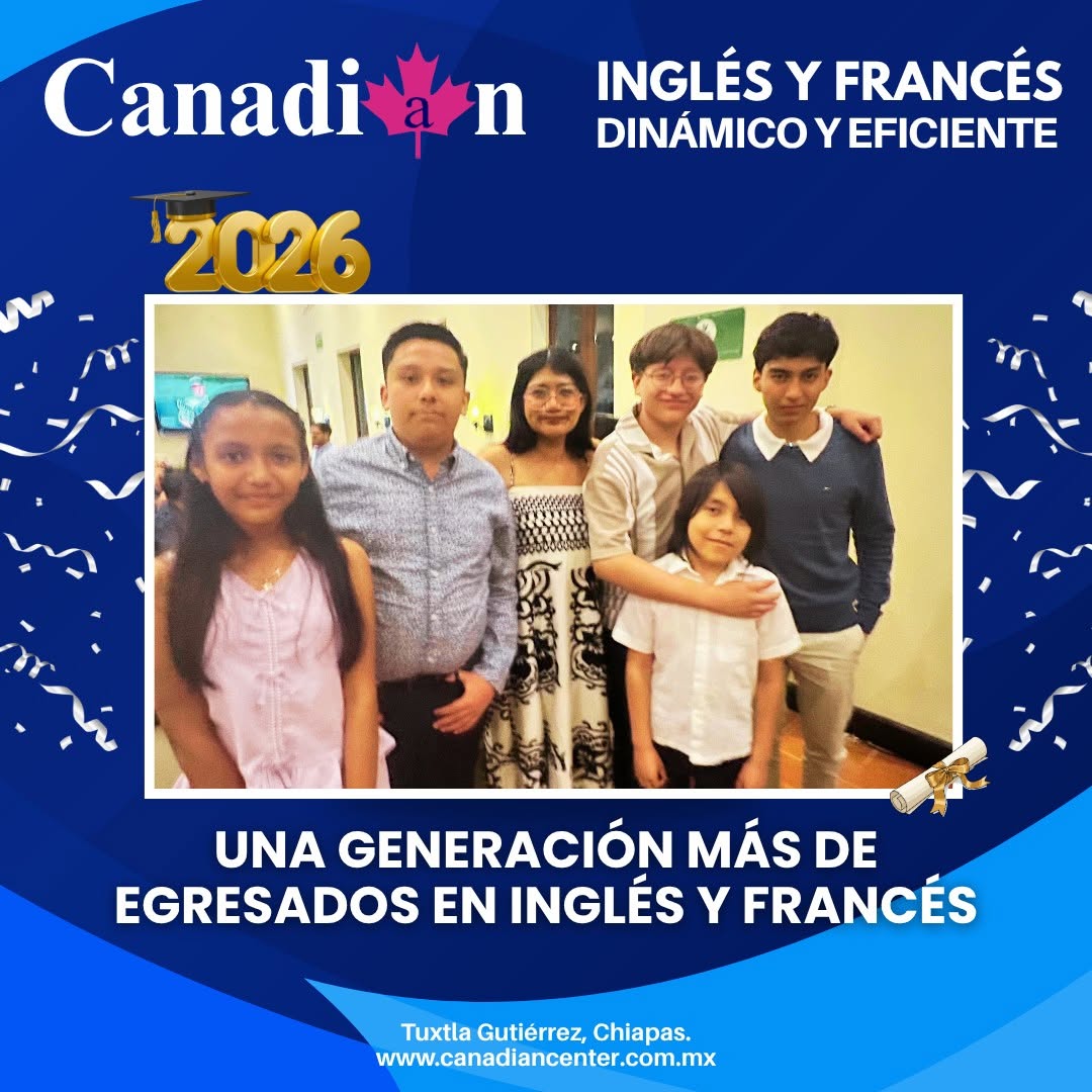 Junto a sus estudiantes del Nivel 4 kids de 5 a 6 p.m. la Teacher Hannia Martínez.